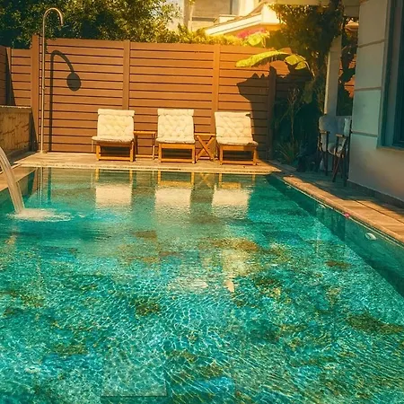 Villa Stylish & Cosy With Private Pool Çeşme